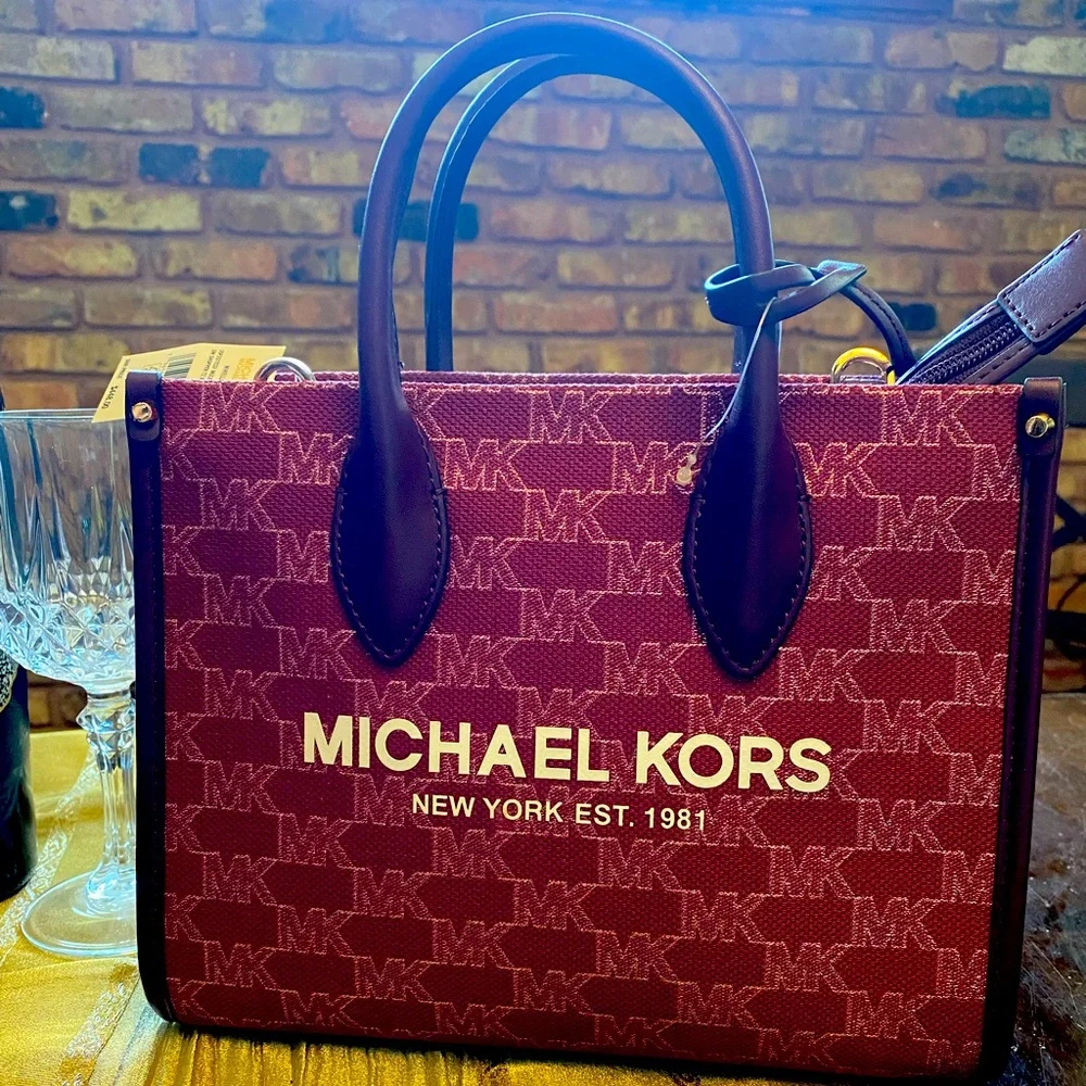 New with Tags - Michael Kors combination purse and wallet. - Picture 2 of 15